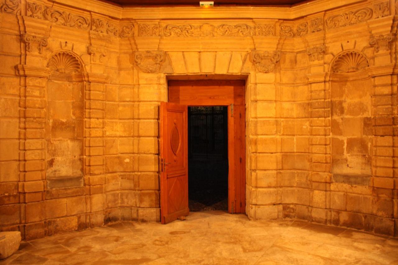 Chateau Ricard Saint-Geniez-dʼOlt Extérieur photo